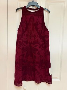 ASTR Burgundy Sheer Embroidered Shift Dress Open Back V Neck NWT Boho Chic